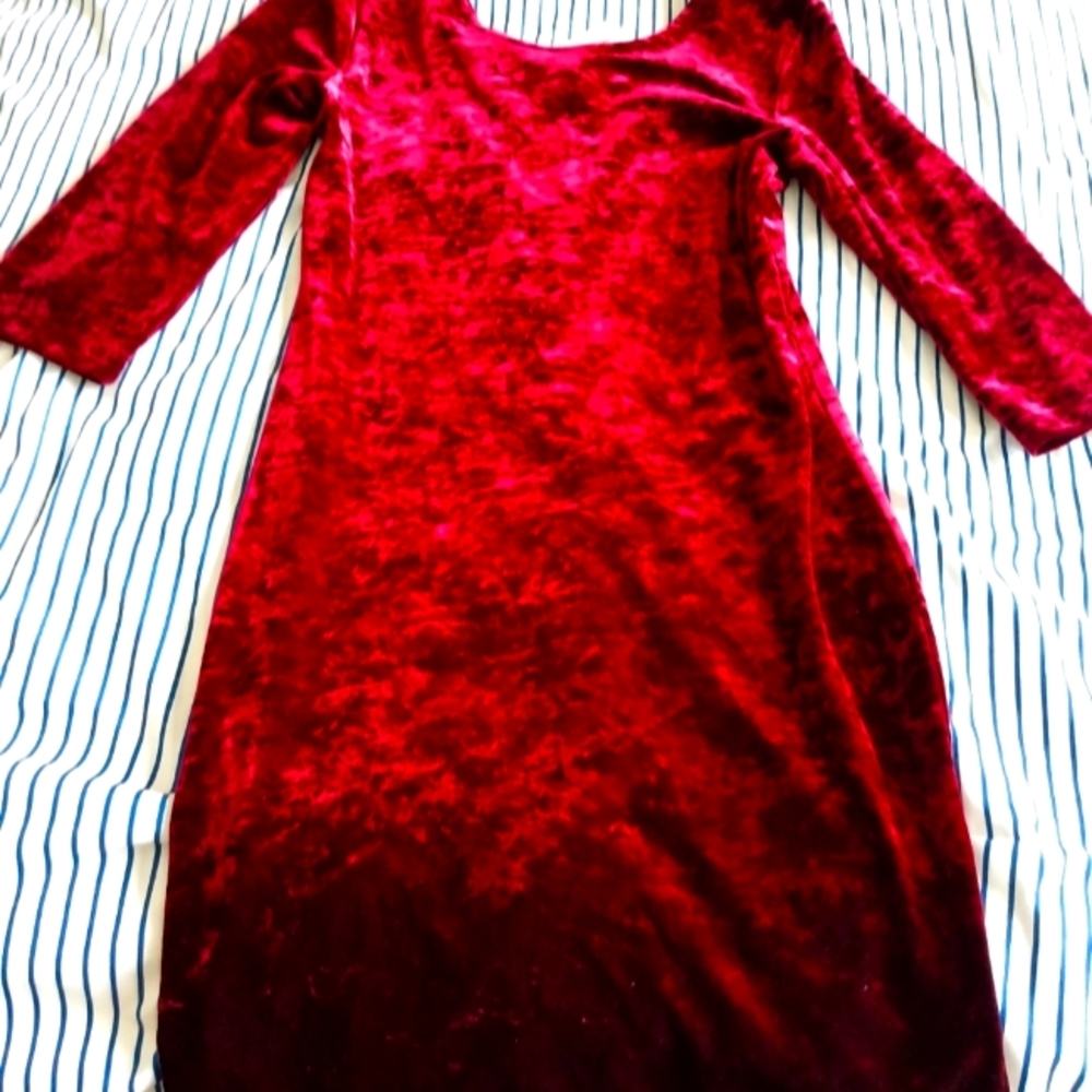 Velvet bodycon dress
